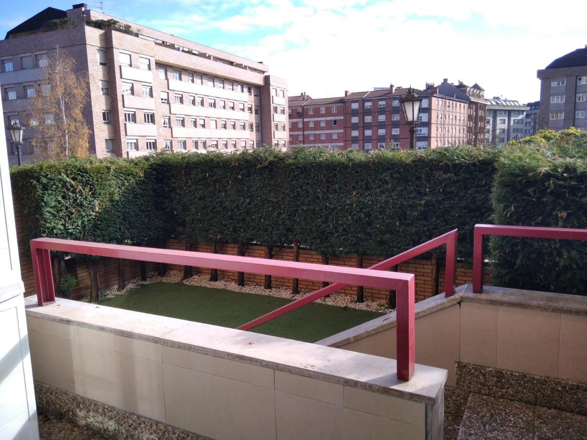 Ferienwohnung Jardines De Vinjoy Oviédo Exterior foto